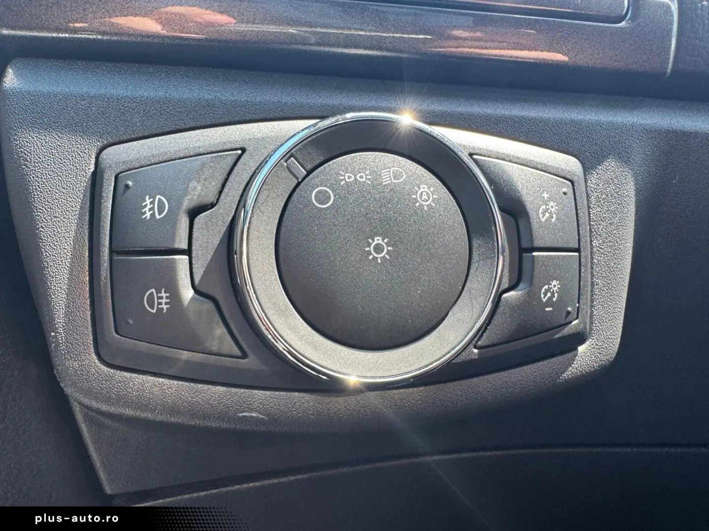 FORD Mondeo 2022 — imagine 16