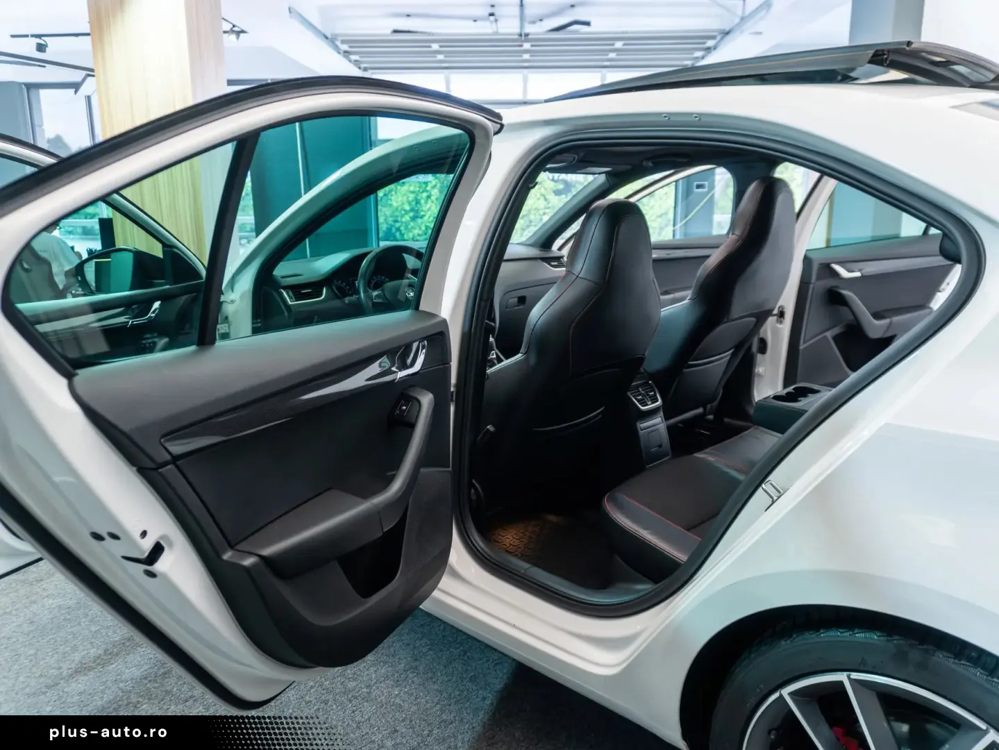 SKODA Octavia 2016 — imagine 21