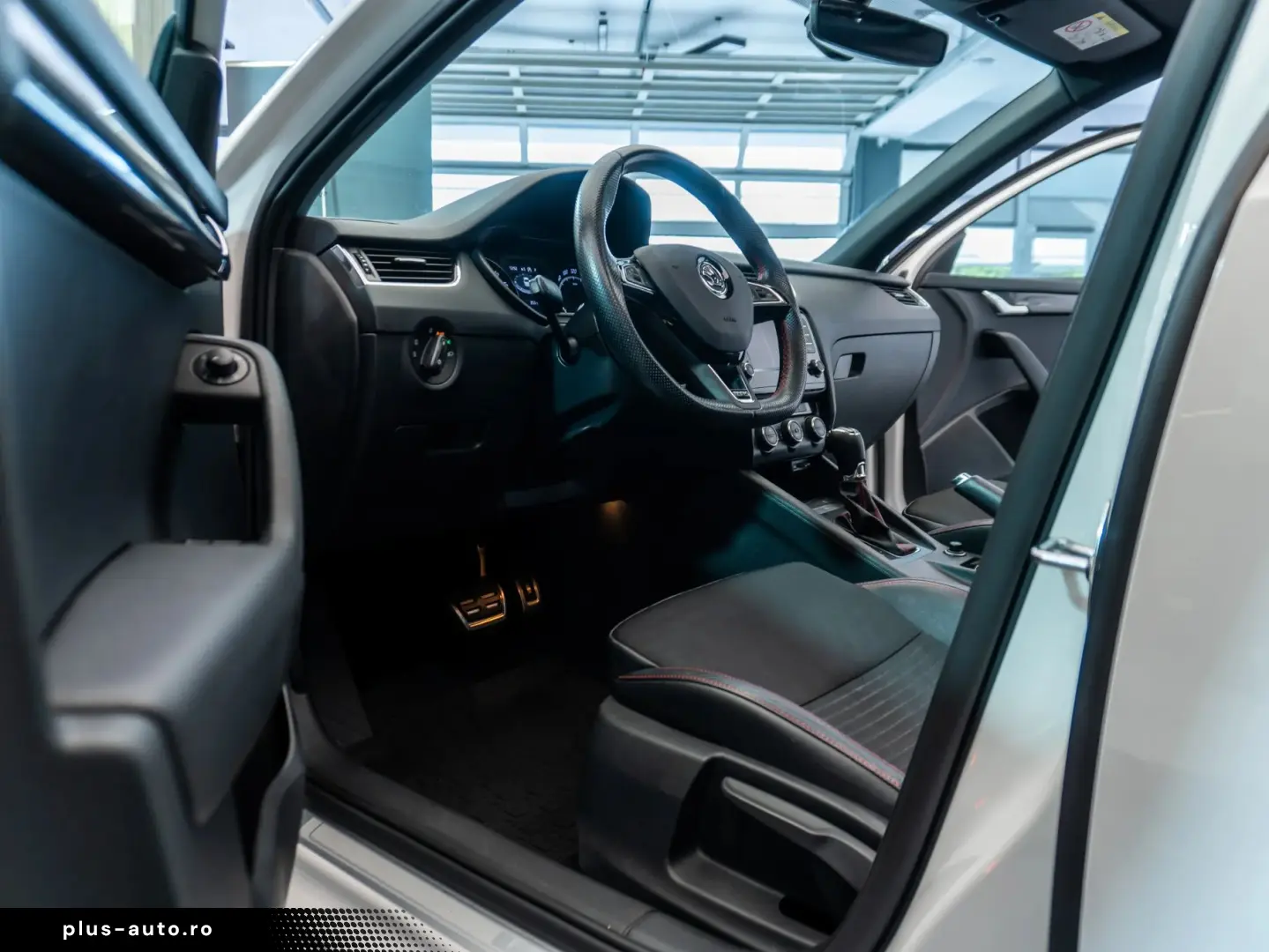 SKODA Octavia 2016 — imagine 25