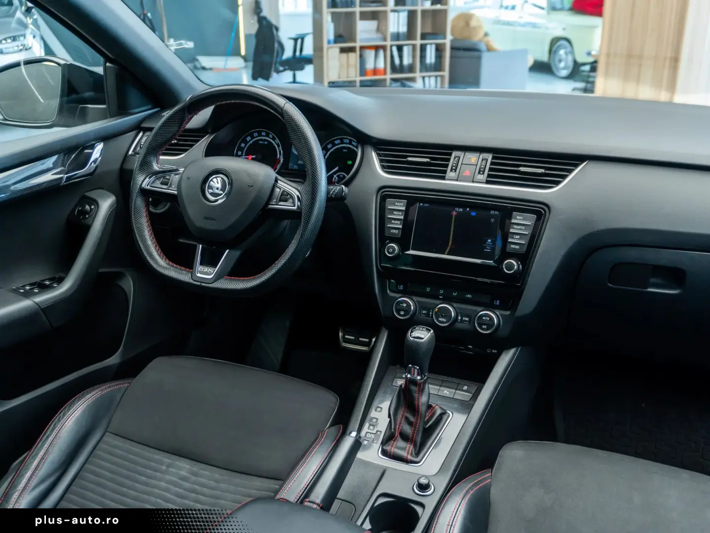 SKODA Octavia 2016 — imagine 40