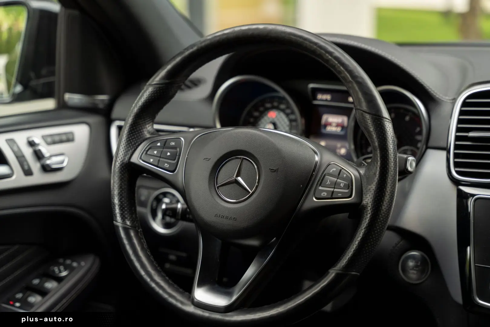 Mercedes-Benz Gle-Coupe