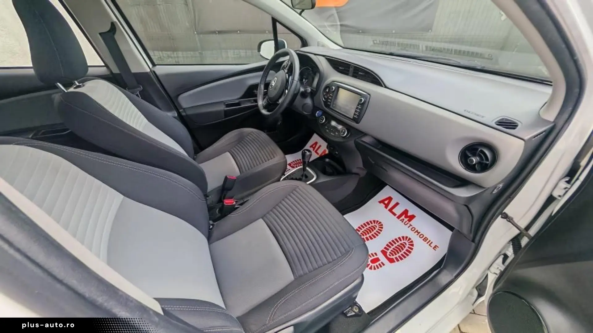 Toyota Yaris Hybrid 2018 Automat - Rate   Credit   Garantie