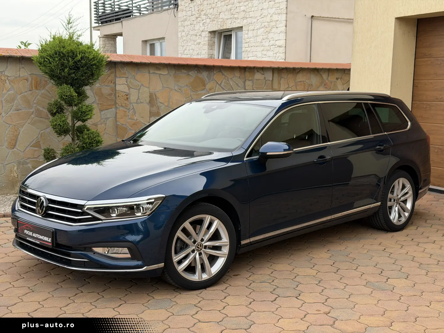 Volkswagen Passat 2.0TDI DSG Elegance   TVA deductibil