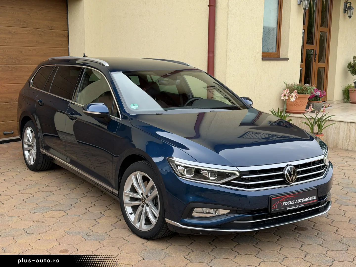 Volkswagen Passat 2.0TDI DSG Elegance   TVA deductibil