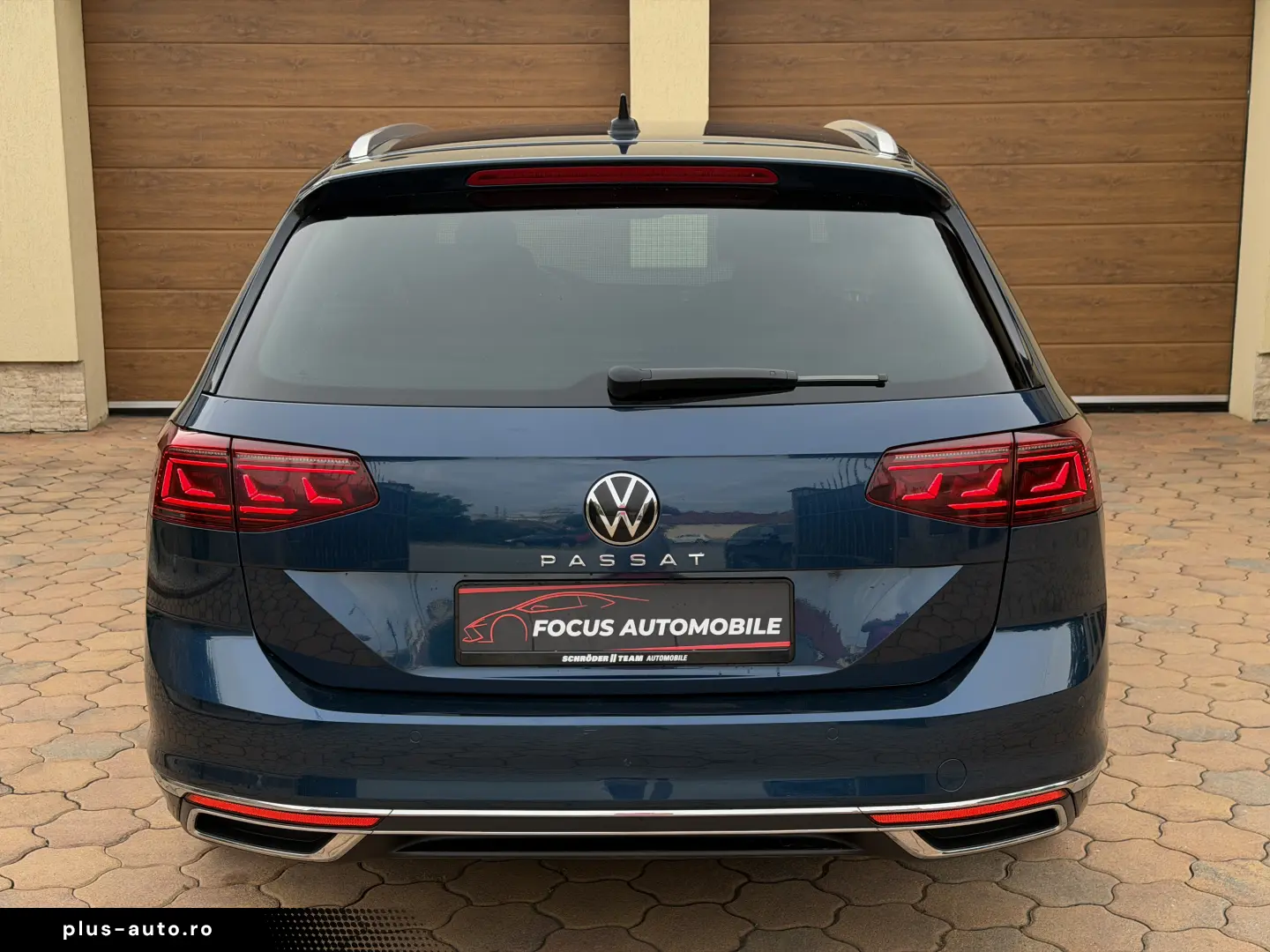 Volkswagen Passat 2.0TDI DSG Elegance   TVA deductibil