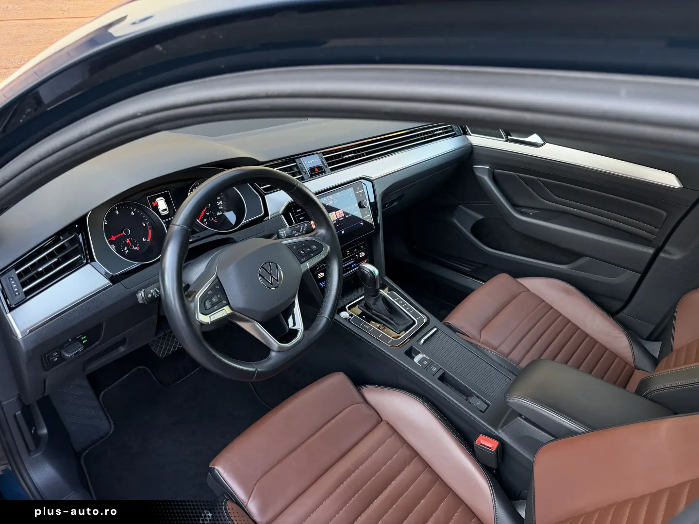 Volkswagen Passat 2.0TDI DSG Elegance   TVA deductibil