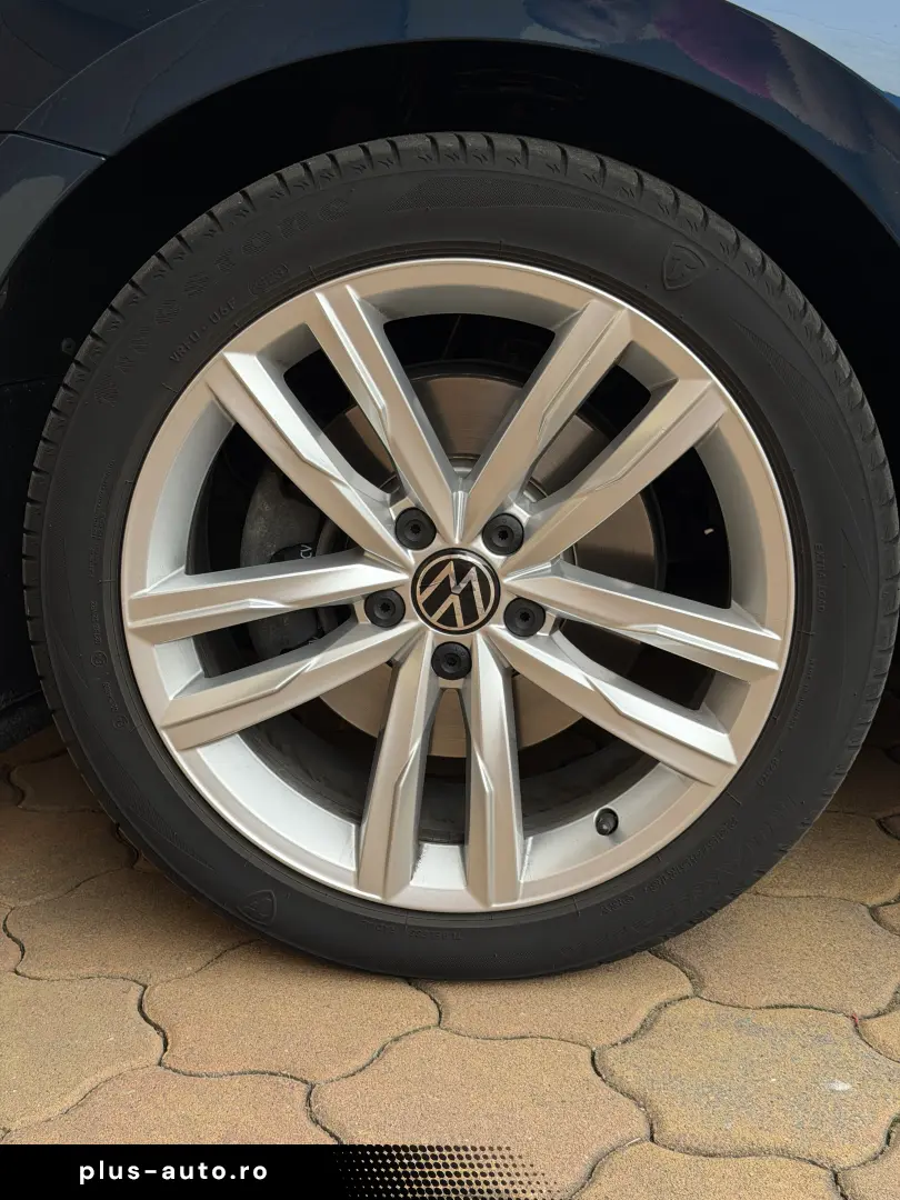 Volkswagen Passat 2.0TDI DSG Elegance   TVA deductibil