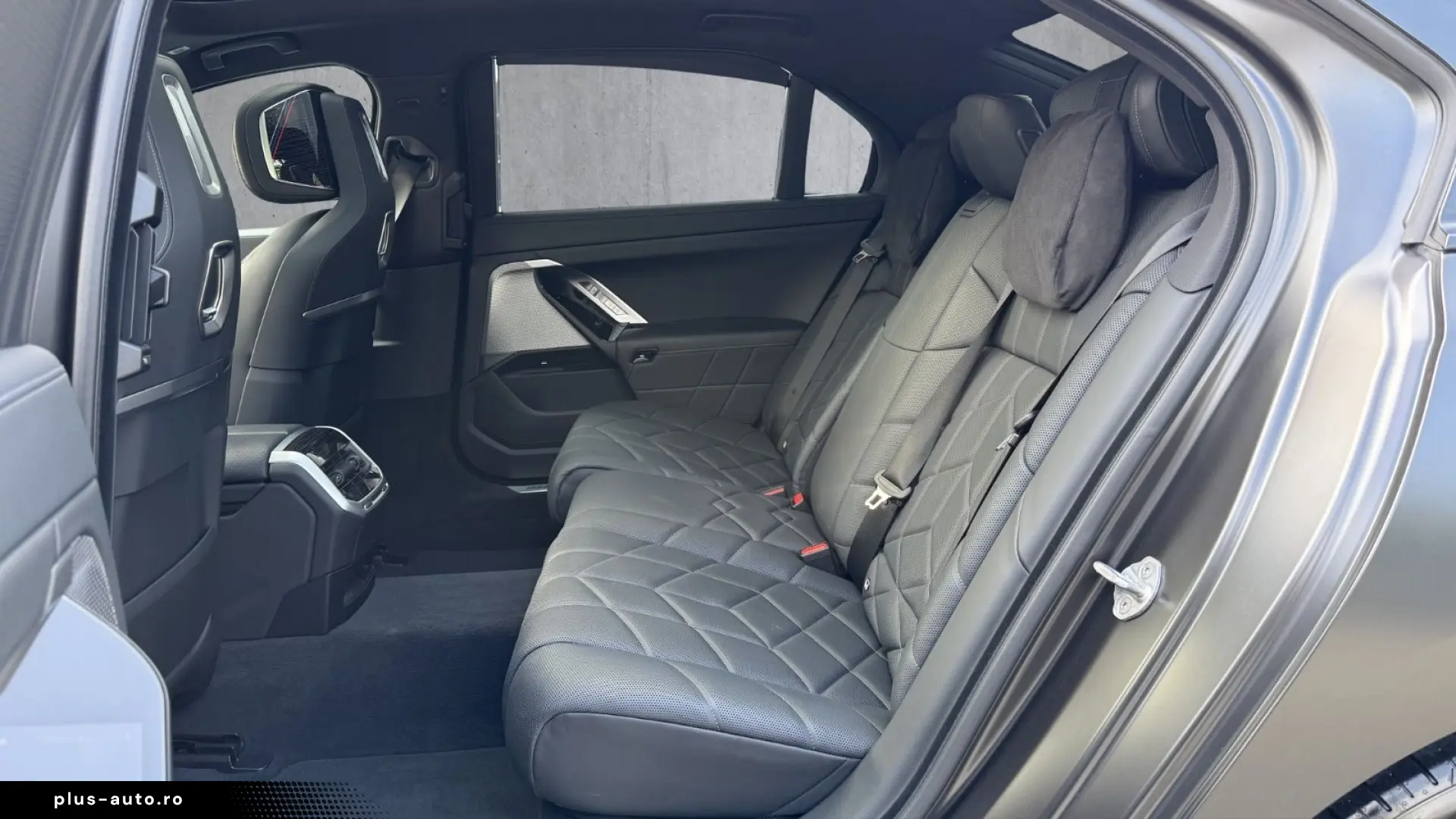 BMW 740d xDrive M SPORT PRO HAL MASSAGE HUD 21