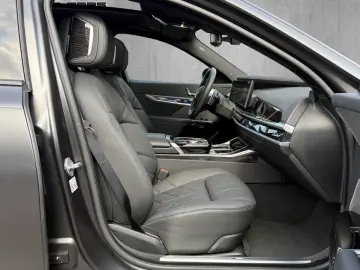 BMW 740d xDrive M SPORT PRO HAL MASSAGE HUD 21
