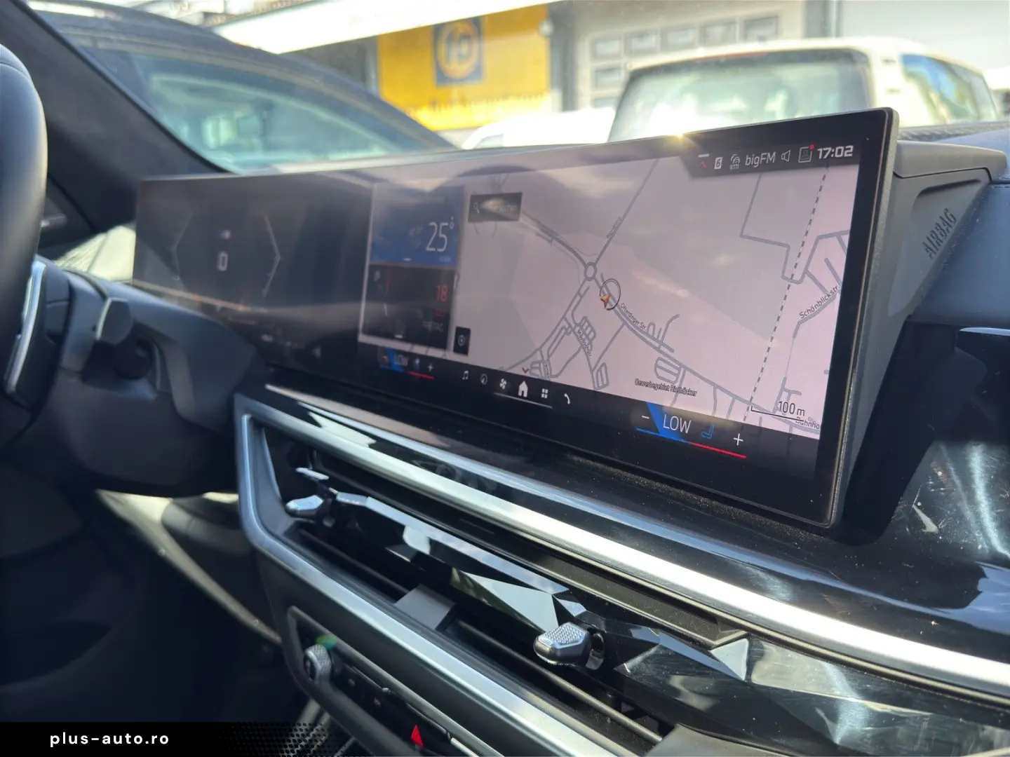 BMW X5 M60 i LED LEDER HUD AHK STHZ PANO SURROUND VI