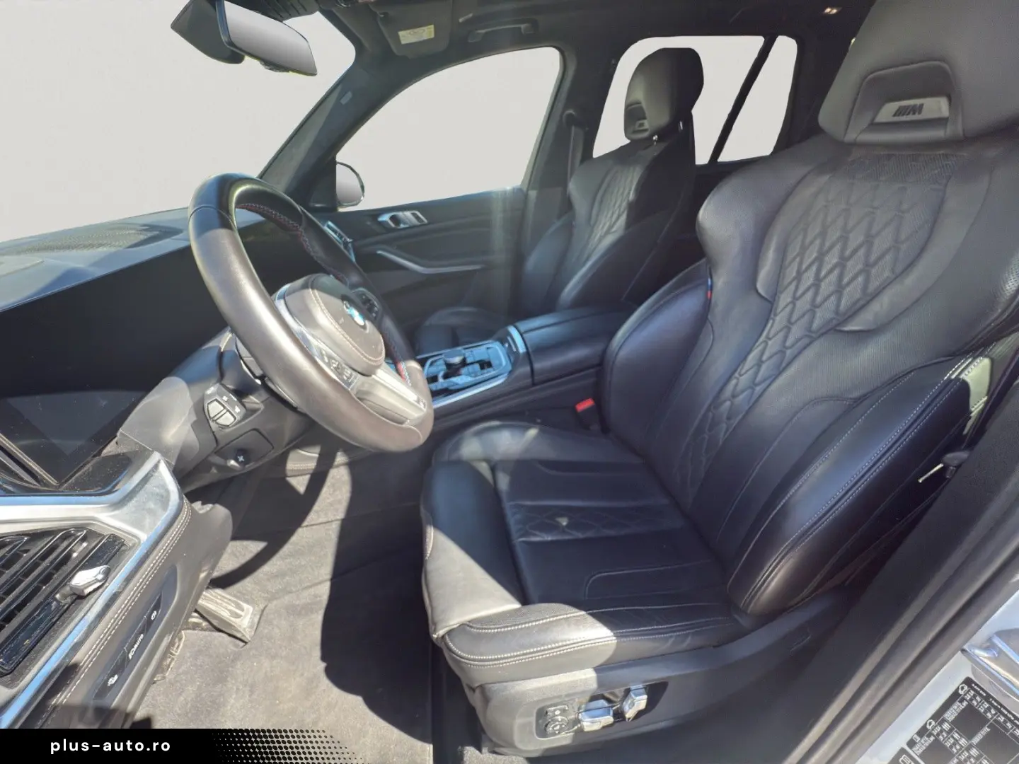 BMW X5 M60 LED LEDER HUD AHK STHZ PANO SURROUND VIEW