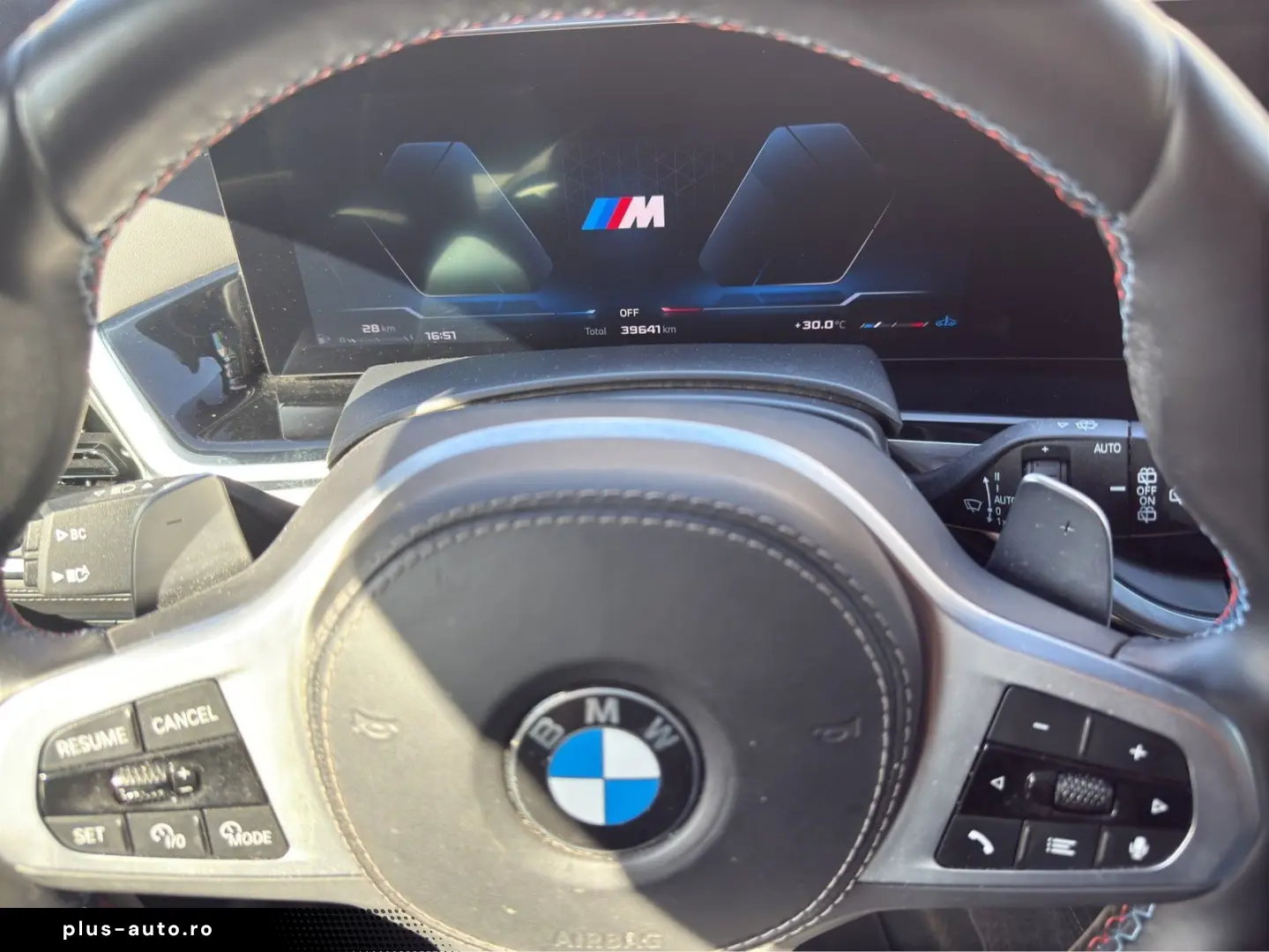 BMW X5 M60 LED LEDER HUD AHK STHZ PANO SURROUND VIEW