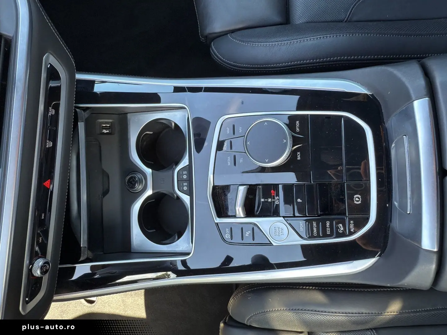 BMW X5 M60 LED LEDER HUD AHK STHZ PANO SURROUND VIEW
