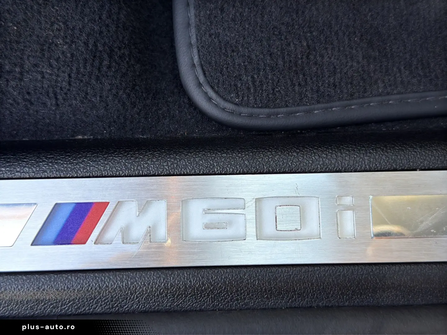 BMW X5 M60 LED LEDER HUD AHK STHZ PANO SURROUND VIEW