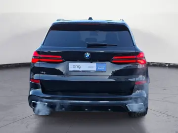 BMW X5 M60i Driving Pro Pano Standheizung