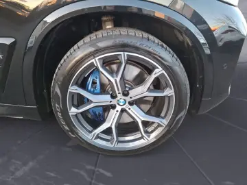 BMW X5 M60i Driving Pro Pano Standheizung