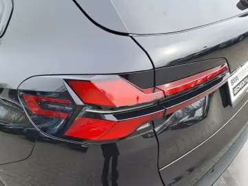 BMW X5 M60i xDrive M Sport AHK Harman K Kamera LED