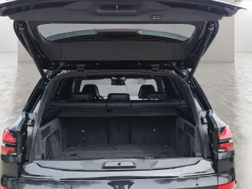 BMW X5 M60i xDrive M Sport AHK Harman K Kamera LED