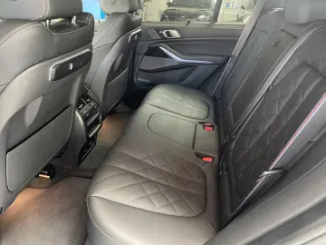 BMW X5 M60i xDrive  SkyLounge AHK H&K Standheizung