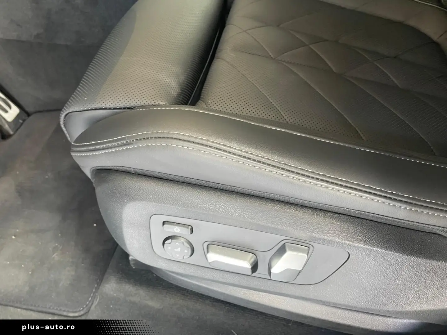 BMW X5 M60i xDrive  SkyLounge AHK H&K Standheizung
