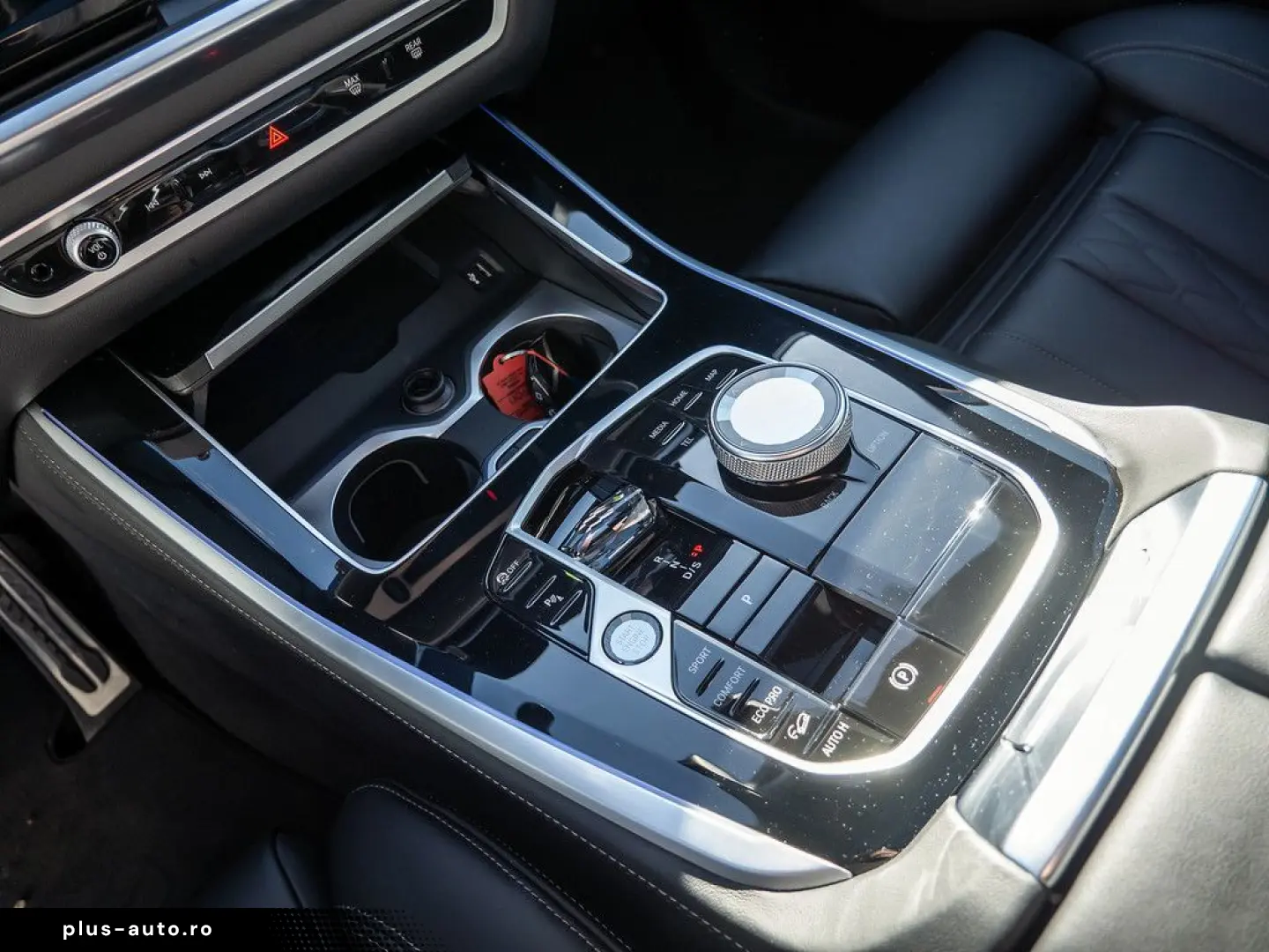 BMW X5 M60i xDrive PRO AHK PANO AKTIVLENK H K NAVI