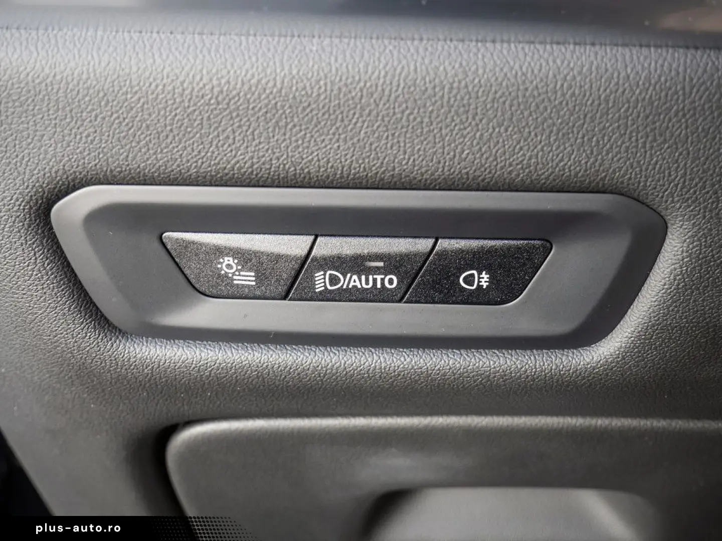 BMW X5 M60i xDrive PRO AHK PANO AKTIVLENK H K NAVI