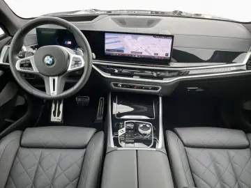 BMW X5 M60i xDr M SPORT PRO SkyL AHK Lea.o.Anz.828 -