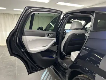 BMW X6 xDrive40d M Sportpaket Pro Pano. AHK Massagef