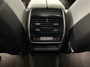 BMW X6 xDrive40d M Sportpaket Pro Pano. AHK Massagef