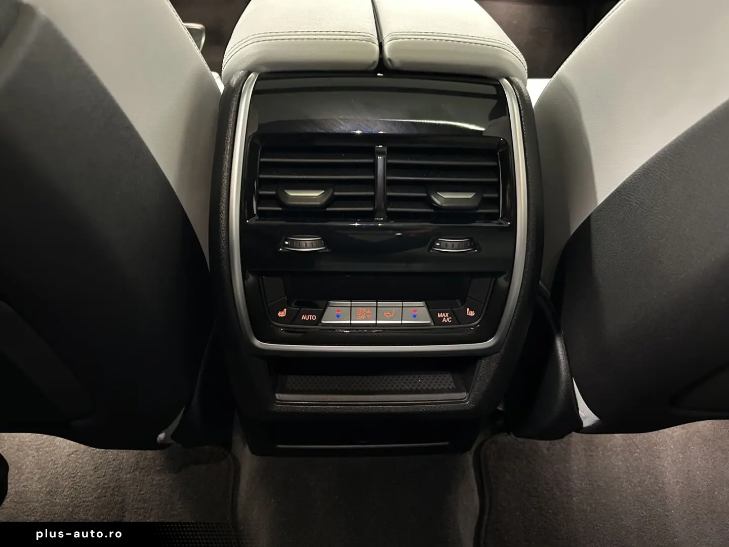 BMW X6 xDrive40d M Sportpaket Pro Pano. AHK Massagef