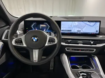 BMW X6 xDrive40d M Sportpaket Pro Pano. AHK Massagef