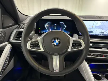BMW X6 xDrive40d M Sportpaket Pro Pano. AHK Massagef