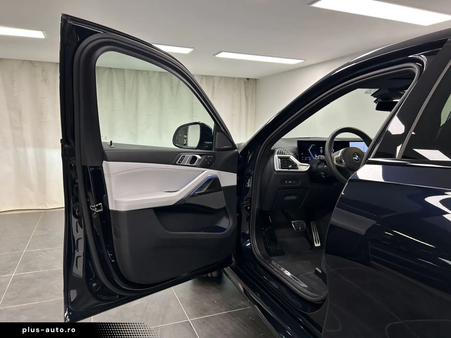 BMW X6 xDrive40d M Sportpaket Pro Pano. AHK Massagef