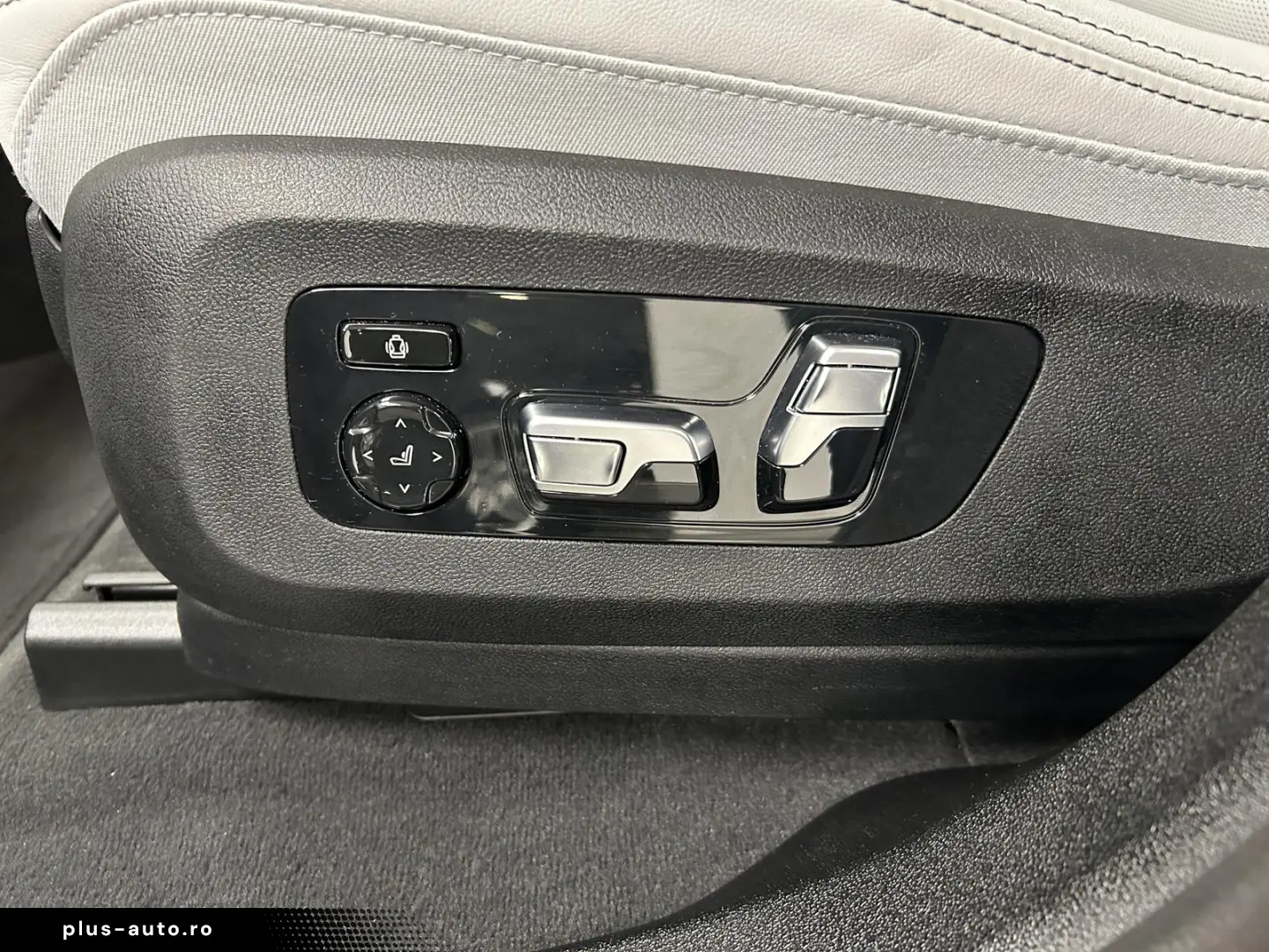 BMW X6 xDrive40d M Sportpaket Pro Pano. AHK Massagef