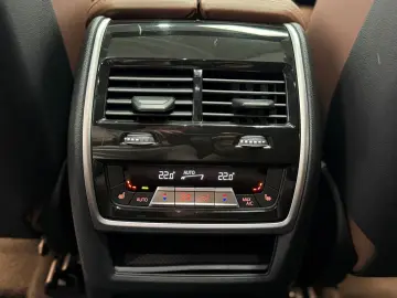 BMW X6 30 d xDrive M Sport HUD Luft AHK PANO SKYLOUN