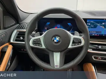 BMW X6 xDrive30d A Pano AHK Leder Autom