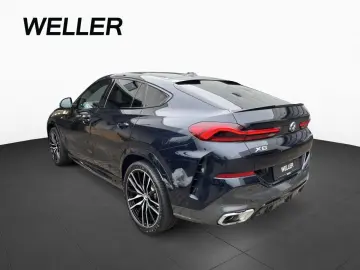 BMW X6 xDr40d M Sport 22  StHz Pano AHK AutoB SoftCl