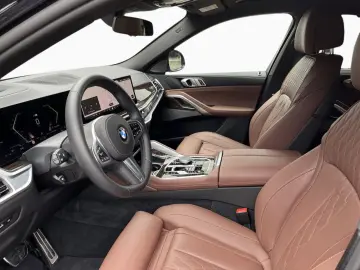 BMW X6 xDr40d M Sport 22  StHz Pano AHK AutoB SoftCl