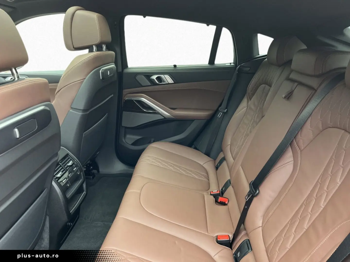 BMW X6 xDr40d M Sport 22  StHz Pano AHK AutoB SoftCl