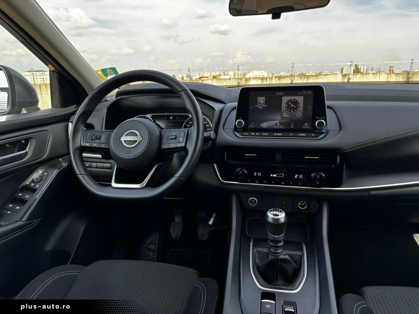 Nissan Qashqai 1.3 l 156CP 6MT MHEV Tekna