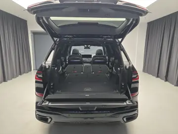 BMW X7 xDrive 40d M MHEV 7 locuri