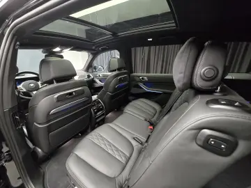 BMW X7 xDrive 40d M MHEV 7 locuri
