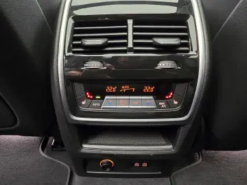 BMW X7 xDrive 40d M MHEV 7 locuri