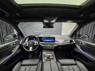 BMW X7 xDrive 40d M MHEV 7 locuri