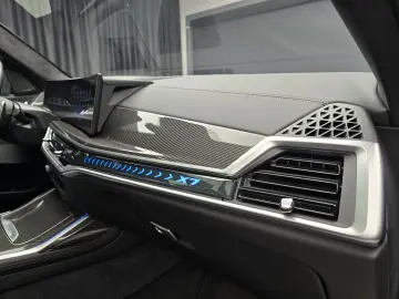 BMW X7 xDrive 40d M MHEV 7 locuri