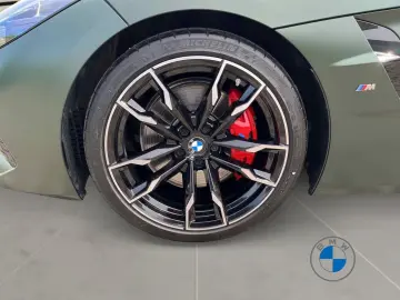 BMW Z4 M40i Frozen Green 19 20  ACC HUD H K