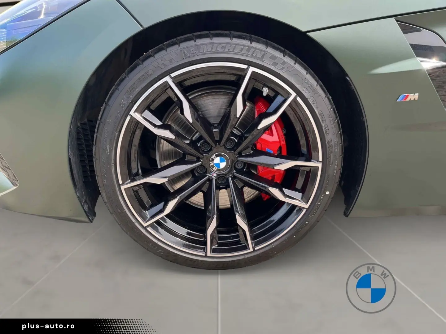 BMW Z4 M40i Frozen Green 19 20  ACC HUD H K
