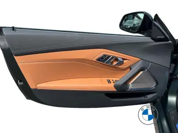 BMW Z4 M40i Frozen Green 19 20  ACC HUD H K