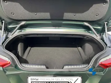 BMW Z4 M40i Frozen Green 19 20  ACC HUD H K