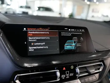 BMW 218 Gran Coupe i M Sport Head-Up Memory Panorama